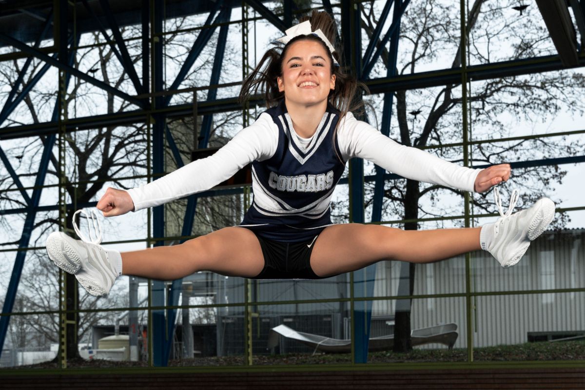 kornwestheim-cheerleading-wildcats-cancycats im Freien auf dem Rasen